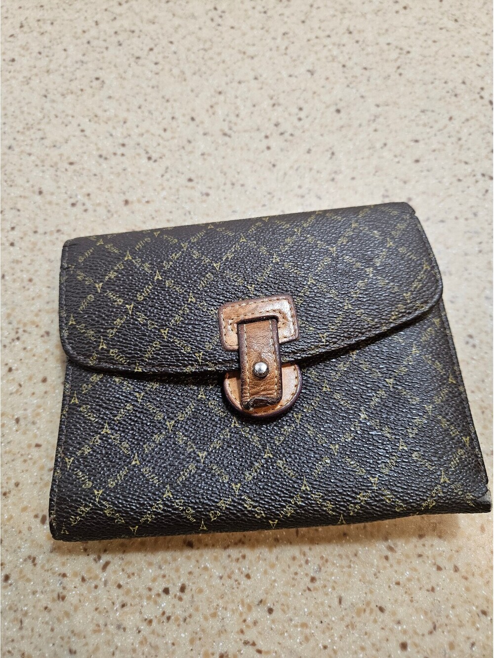 Brown monogram snap wallet